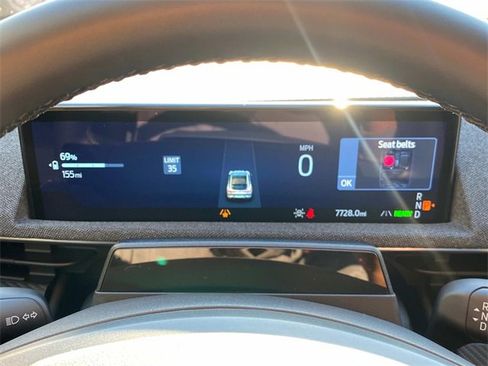 Used 2025 Ford Mustang Mach-E Premium image 17