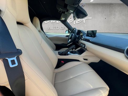 Used 2025 MAZDA MX-5 Miata Grand Touring image 24