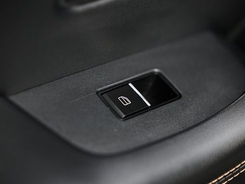 Used 2024 MAZDA CX-90 3.3 Turbo w/ Premium Package image 25