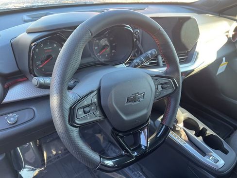 Used 2026 Chevrolet Trax RS w/ Driver Confidence Package FWD image 13