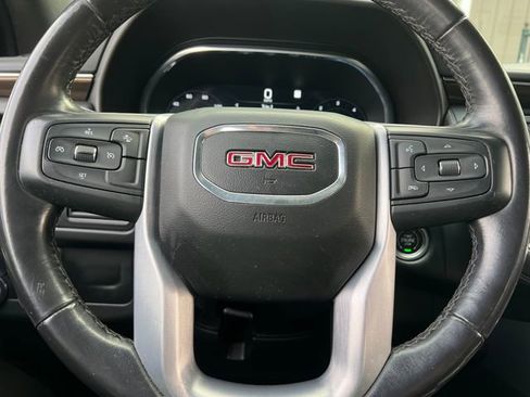 Used 2022 GMC Yukon XL SLE w/ Gmc Pro Safety Plus Package image 21