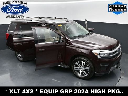 Used 2023 Ford Expedition XLT RWD image 40