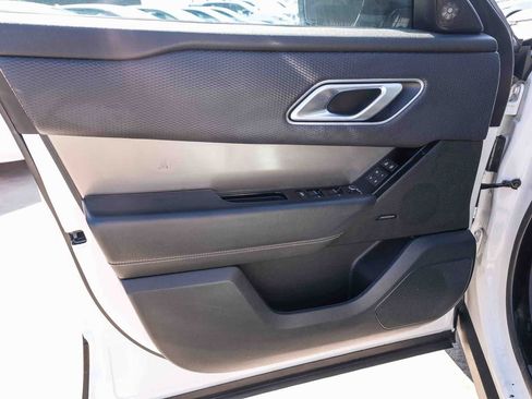 Used 2021 Land Rover Range Rover Velar S AWD/4WD image 20