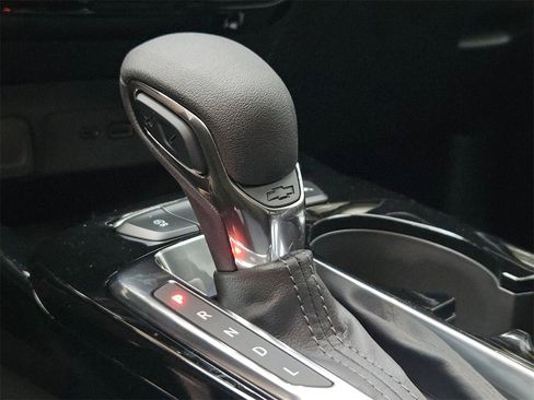 New 2026 Chevrolet Trax LT w/ Driver Confidence Package image 14