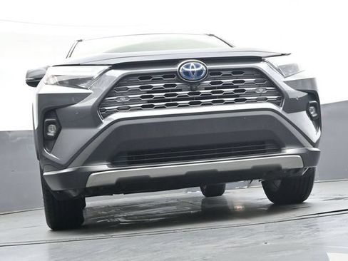 Used 2022 Toyota RAV4 Limited AWD/4WD image 37
