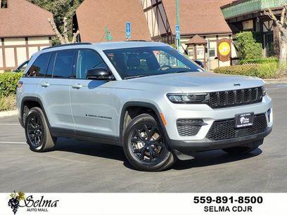 Used 2024 Jeep Grand Cherokee Altitude