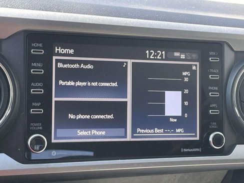 Used 2020 Toyota Tacoma SR5 image 25