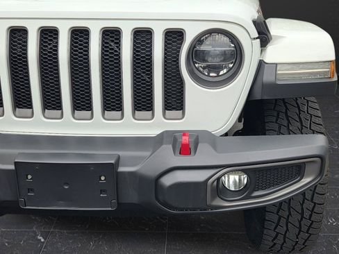 Used 2018 Jeep Wrangler Unlimited Rubicon AWD/4WD image 30