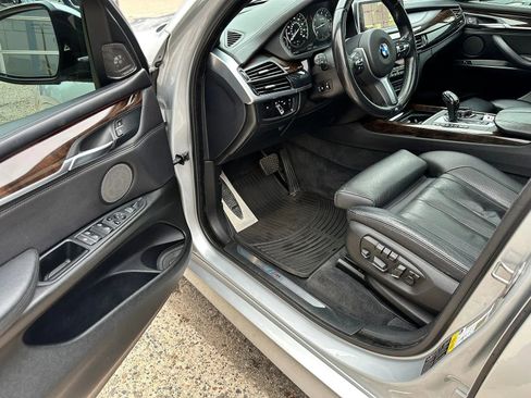 Used 2015 BMW X5 xDrive50i AWD/4WD image 9