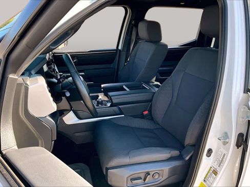 Used 2026 Toyota Tundra SR5 AWD/4WD image 8