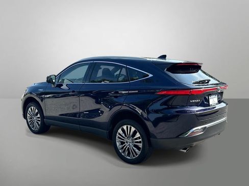 Used 2021 Toyota Venza XLE w/ Softex Package AWD/4WD image 27
