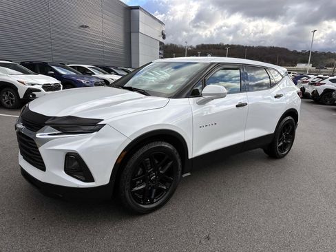 Used 2020 Chevrolet Blazer LT image 9