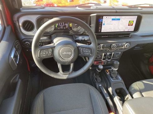 Used 2025 Jeep Wrangler Unlimited Sport S 4xe AWD/4WD image 16