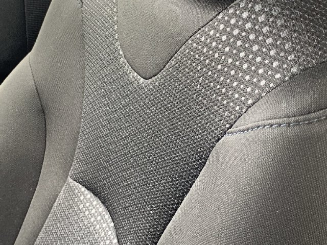 Used 2019 Toyota Prius LE w/ Carpet Mat Package AWD/4WD image 11