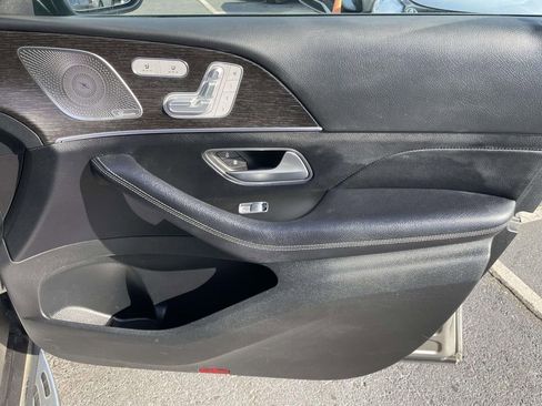 Used 2021 Mercedes-Benz GLS 450 4MATIC image 50