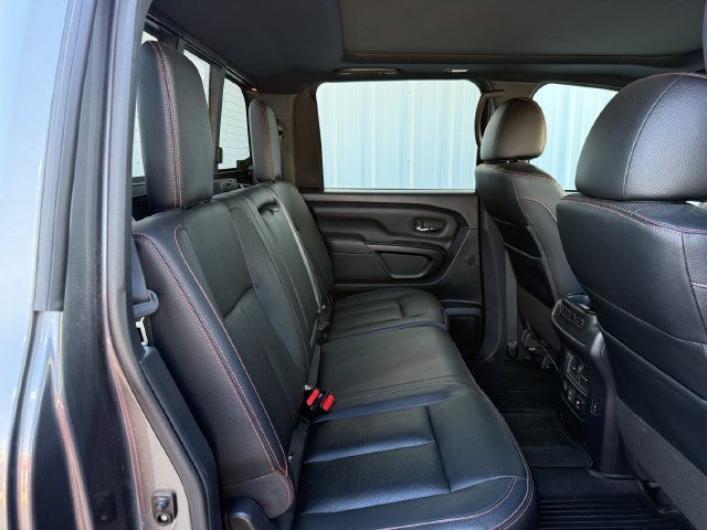 Used 2023 Nissan Titan PRO-4X w/ Pro-4x Convenience Package AWD/4WD image 33