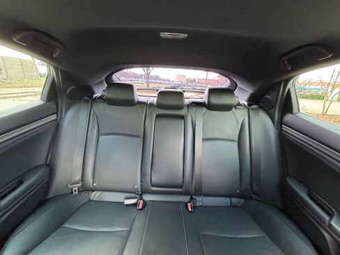 Used 2019 Honda Civic Sport Touring image 31