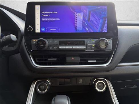 New 2026 Toyota Grand Highlander XLE image 16