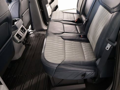 Used 2024 Ford F250 Limited w/ FX4 Off-Road Package image 13