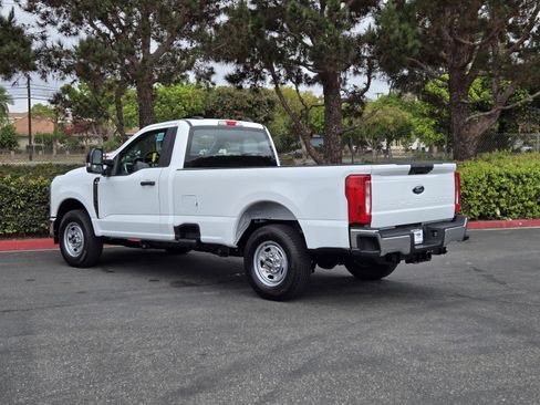 New 2026 Ford F250 XL w/ XL Chrome Package image 6