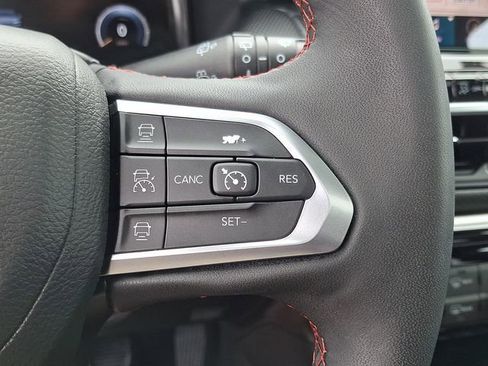 Used 2024 Jeep Compass Trailhawk w/ Trailhawk Elite Group AWD/4WD image 24