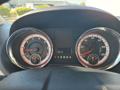 Used 2019 Dodge Grand Caravan SE w/ UConnect Hands-Free Group FWD image 28