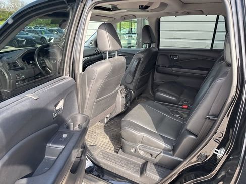 Used 2019 Honda Pilot Elite image 17