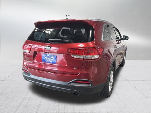 Used 2016 Kia Sorento FWD image 7