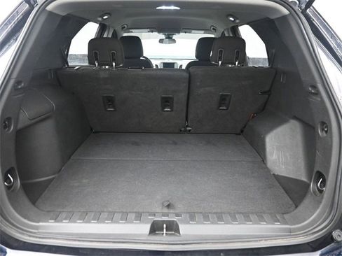 Used 2020 Chevrolet Equinox LS image 31