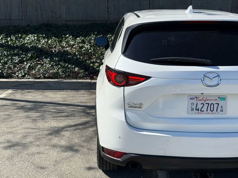 Used 2020 MAZDA CX-5 Signature image 17