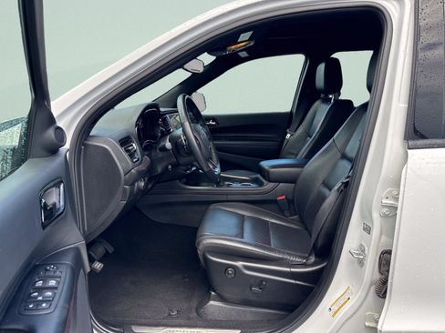 Used 2025 Dodge Durango GT AWD/4WD image 12