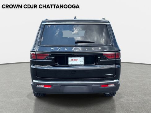 Used 2022 Jeep Wagoneer Series I w/ Convenience Group I RWD image 6