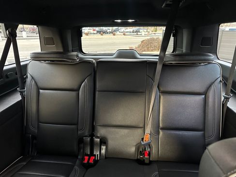 Used 2023 Chevrolet Suburban Premier w/ Max Trailering Package AWD/4WD image 25