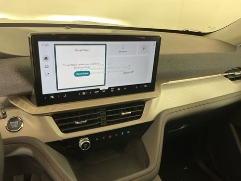 New 2026 Ford Explorer Active image 18