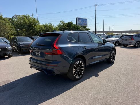 Certified 2026 Volvo XC60 B5 Plus AWD/4WD image 6