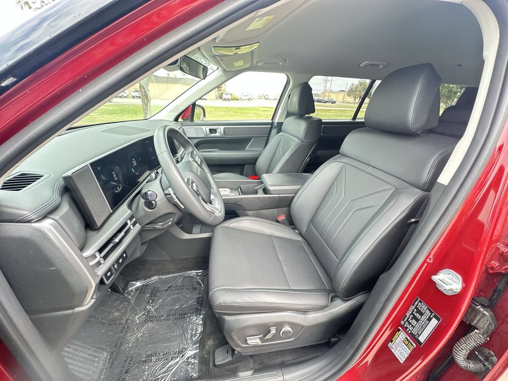 Used 2025 Hyundai Santa Fe SEL AWD/4WD image 18