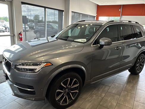 Used 2017 Volvo XC90 T6 Momentum w/ Vision Package AWD/4WD image 7