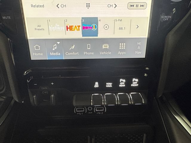 New 2026 RAM 2500 Big Horn AWD/4WD image 3