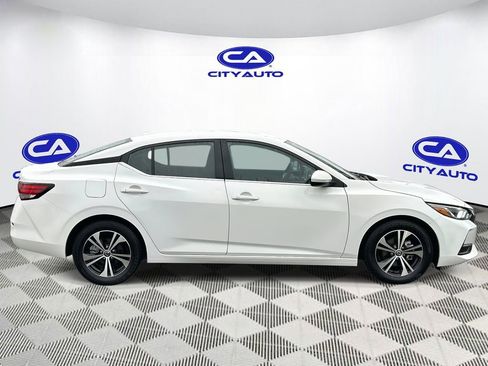Used 2023 Nissan Sentra SV image 2