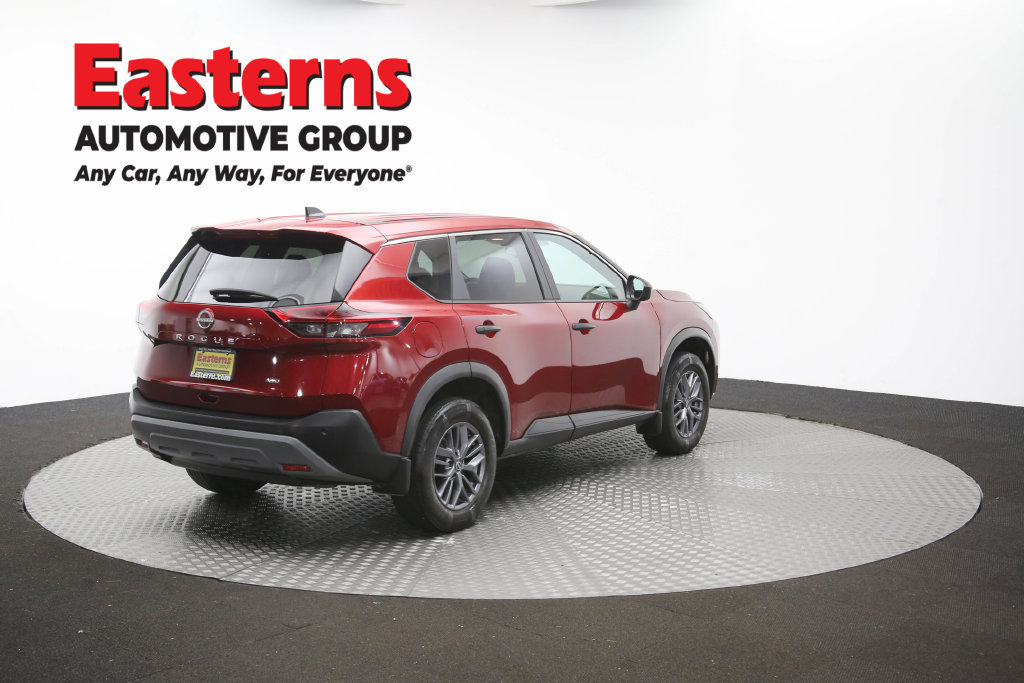 Used 2023 Nissan Rogue S AWD/4WD image 44