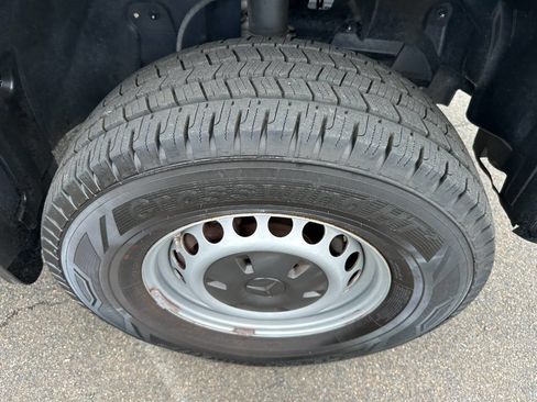 Used 2019 Mercedes-Benz Sprinter 4x4 170 image 32