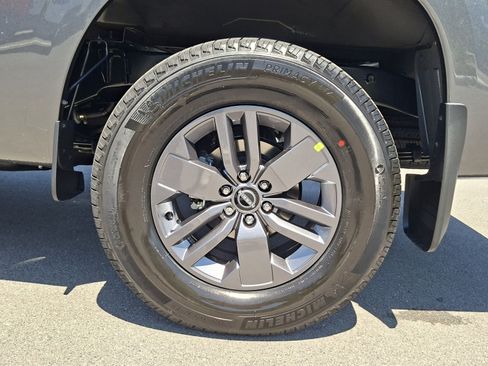 New 2026 Nissan Frontier SV AWD/4WD image 17
