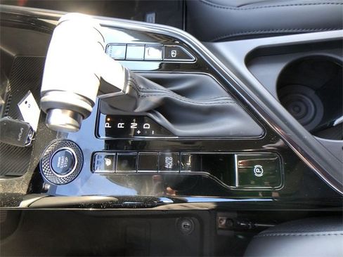 New 2025 Kia Niro EX image 20