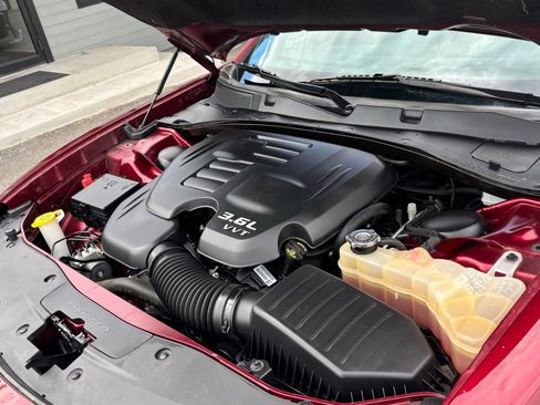 Used 2020 Dodge Charger SXT w/ Plus Group RWD image 25