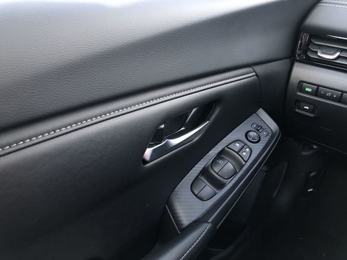 New 2025 Nissan Sentra SV w/ All-Weather Package image 21