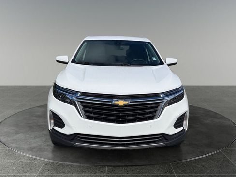 Used 2023 Chevrolet Equinox LT w/ Driver Convenience Package AWD/4WD image 2