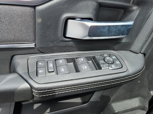 New 2026 RAM 3500 Big Horn AWD/4WD image 17