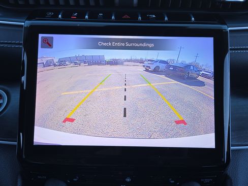 Used 2023 Jeep Grand Cherokee L Limited image 18