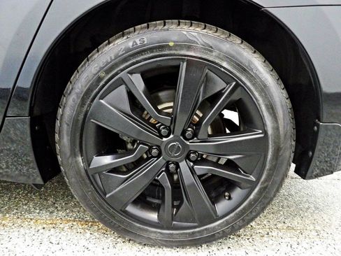 Used 2019 Nissan Maxima 3.5 SV w/ Floor Mat Group FWD image 20