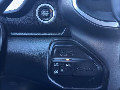 Used 2024 RAM 2500 Big Horn image 25